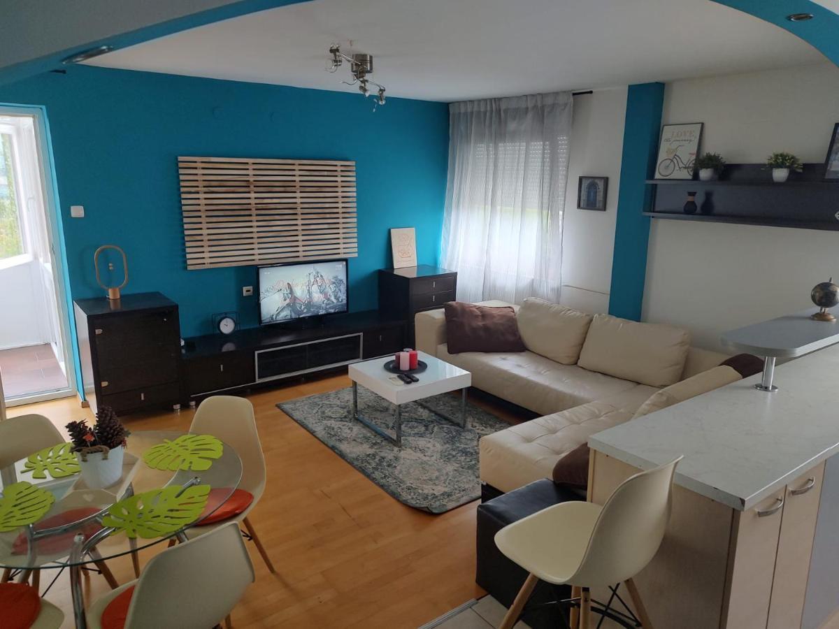 Studio Apartman Karler Карловац Екстериор снимка